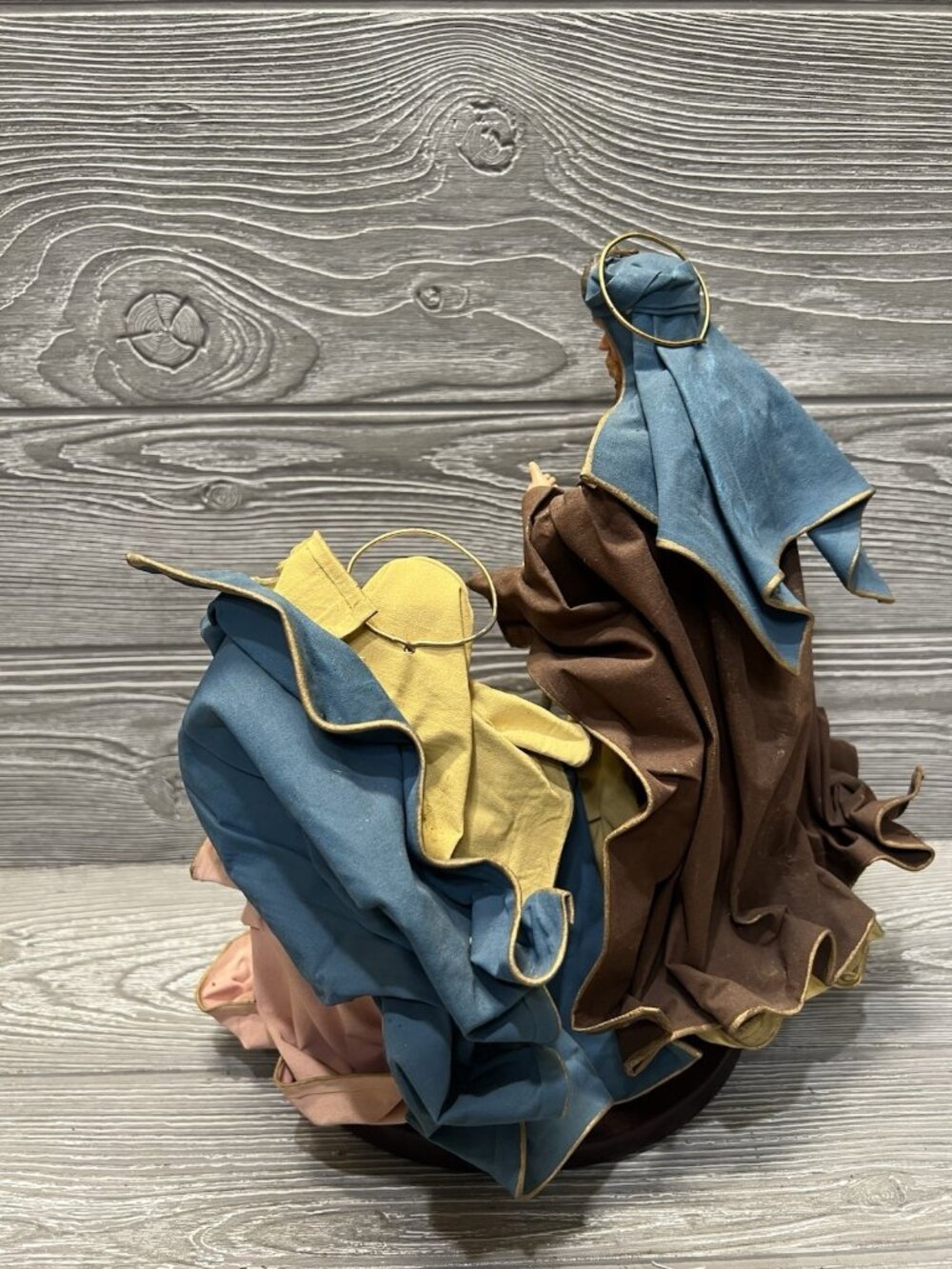 Nativity Set Paper Mache Jesus Mary Joseph 13” Wooden Base Vintage Christmas - Picture 9 of 9